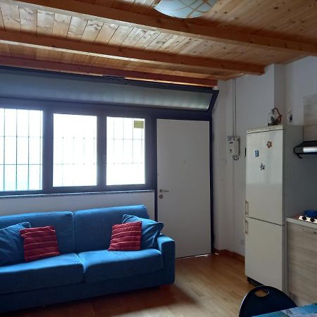 Bilocale Savona Lägenhet Exteriör bild
